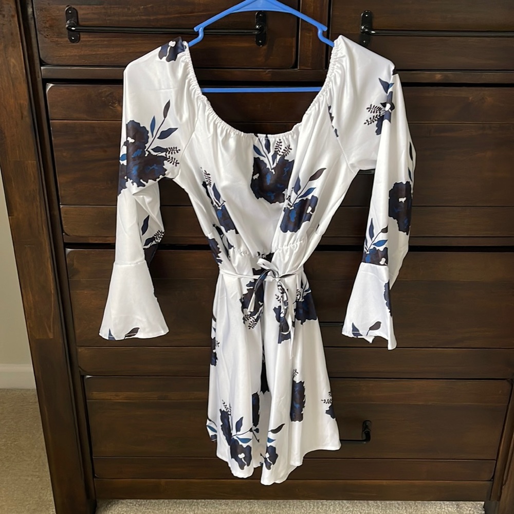 White and Navy belted dress